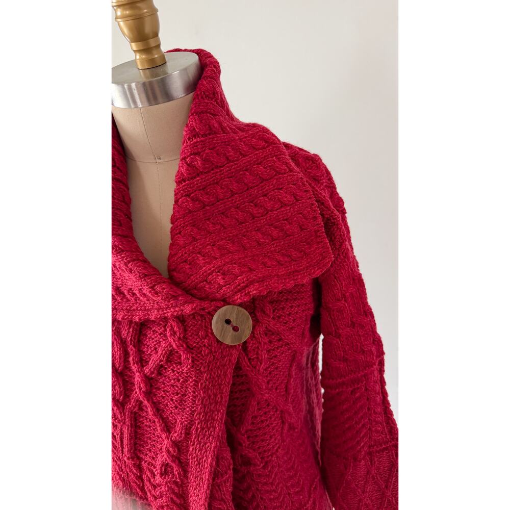 Aran Carraig Donn Irish Cranberry Red 100% Merino Wool Button Knit Sweater - Picture 7 of 11